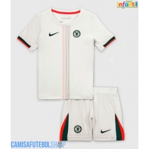 Camisa de time de futebol Chelsea Replicas 2º Equipamento Infantil 2025-26 Manga Curta (+ Calças curtas)